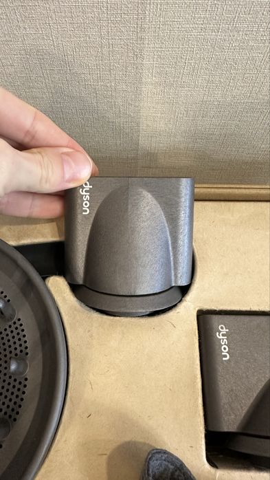 Насадки для фену dyson