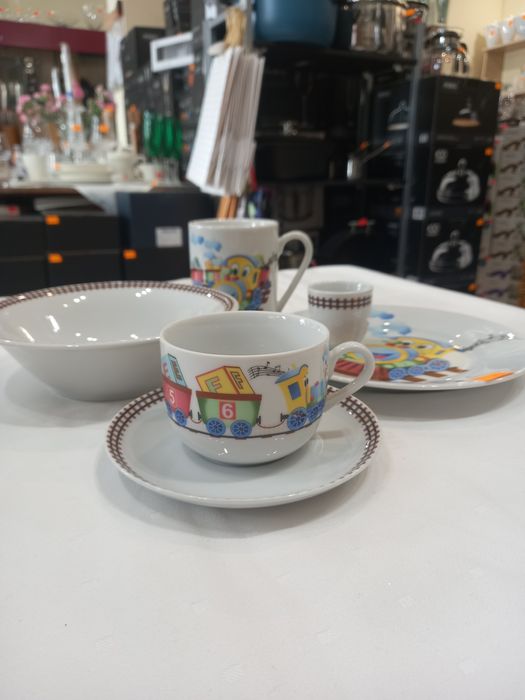 Dziecięcy zestaw śniadaniowy ciuchcia 1/5