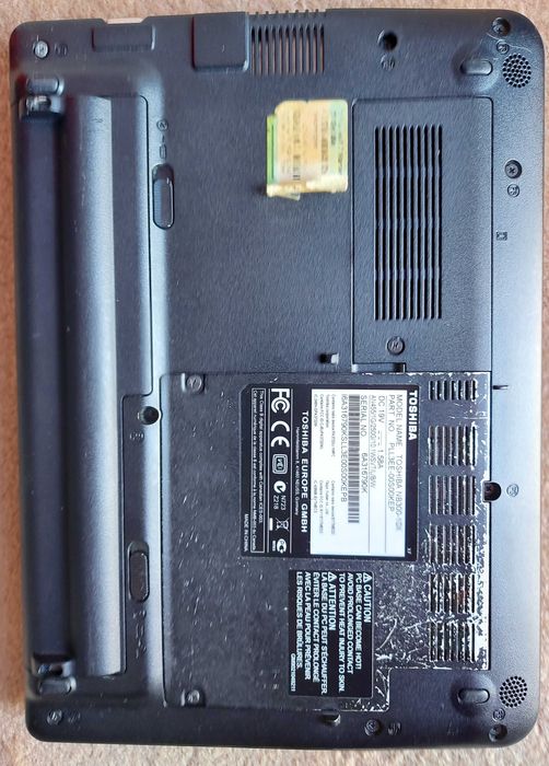 Toshiba NB300-10X (Cosmic Black)