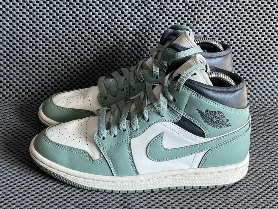 Nike air jordan 1 mid r 37,5