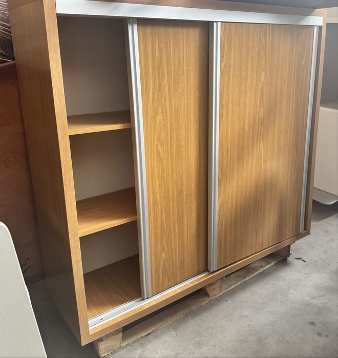 Sapateira em madeira – ótima qualidade e estado