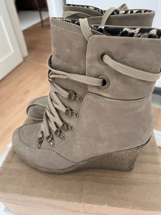 Botas 39 salto compensado