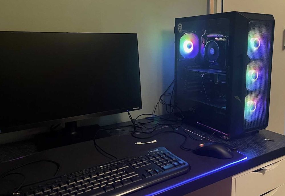 GAMINGowy komputer RTX 2080S, i7, 16GB ram, 512 SSD