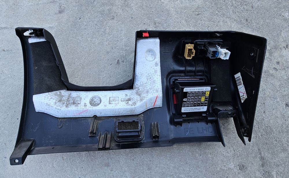 Накладка панелі приладів для subaru impreza wrx gda. (66079FE010OE)