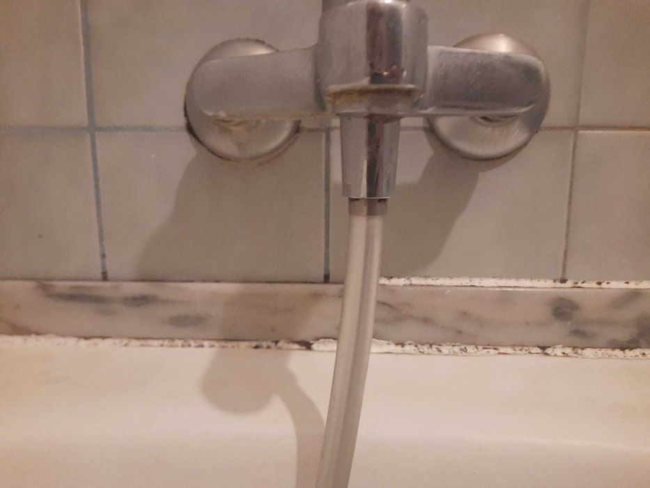 Torneira Misturadora de WC/Chuveiro