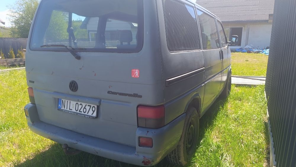 VW T4 2.5 tdi 102 km  Caravella