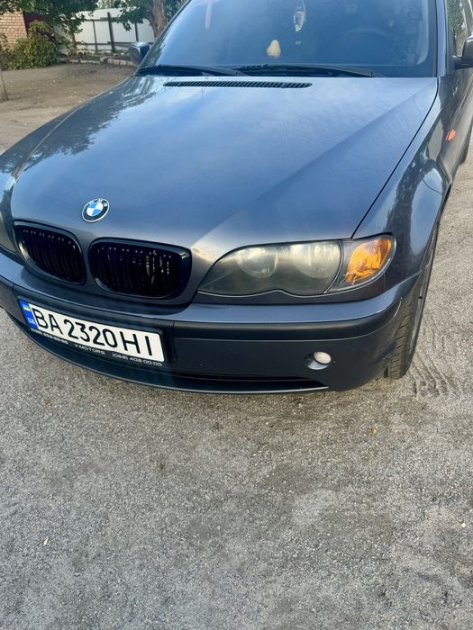 Продаж бмв е 46 2003 рік на автоматі
