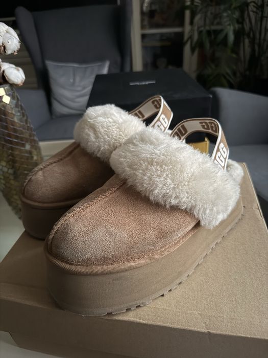 UGG оригинал. На 38,5 разм. Женские угги.
