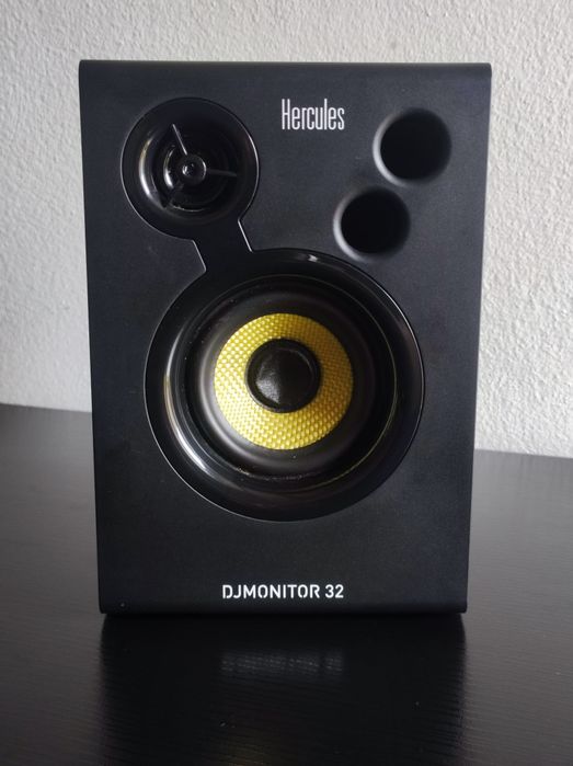 Hercules DJ Starter Kit