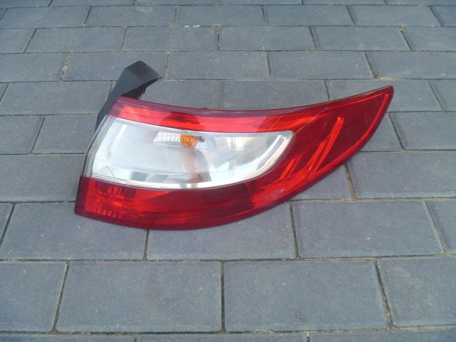 RENAULT FLUENCE LIFT 2012 LAMPA TYLNA PRAWA ORYGINAŁ ŁADNA 265502140R