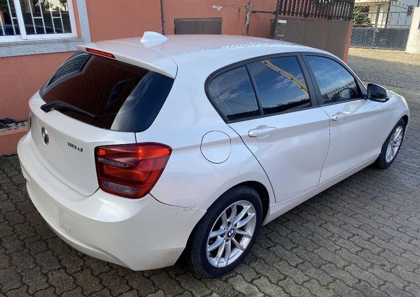 Tampa da mala BMW F20 serie 1