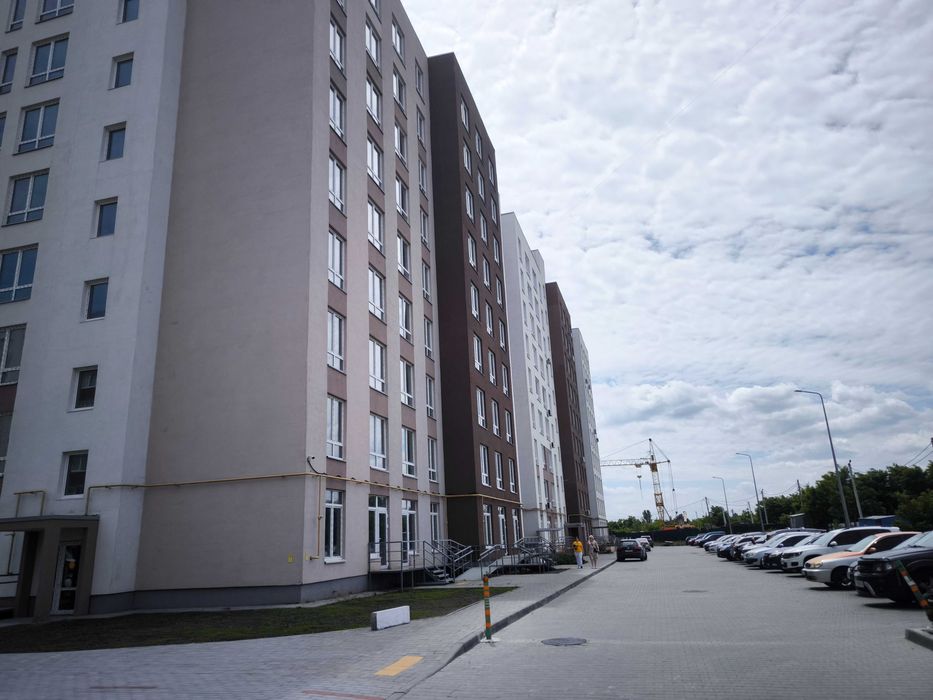 Видова 2К в зданому будинку. Розвинений район. Газ. Котел