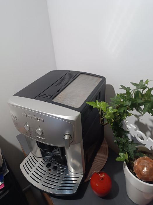 Ekspres DeLonghi