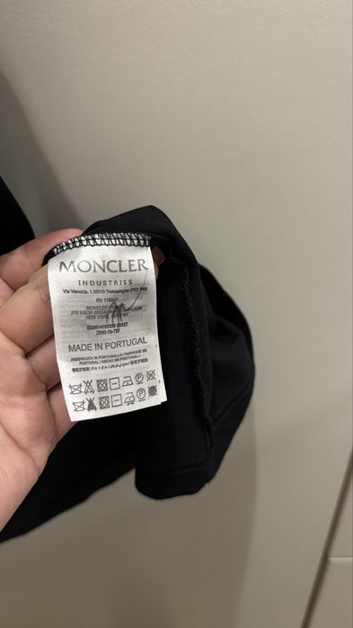 Футболка Moncler черная