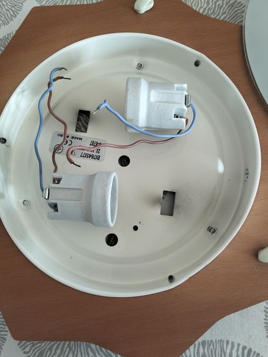 Candeeiro de teto sol