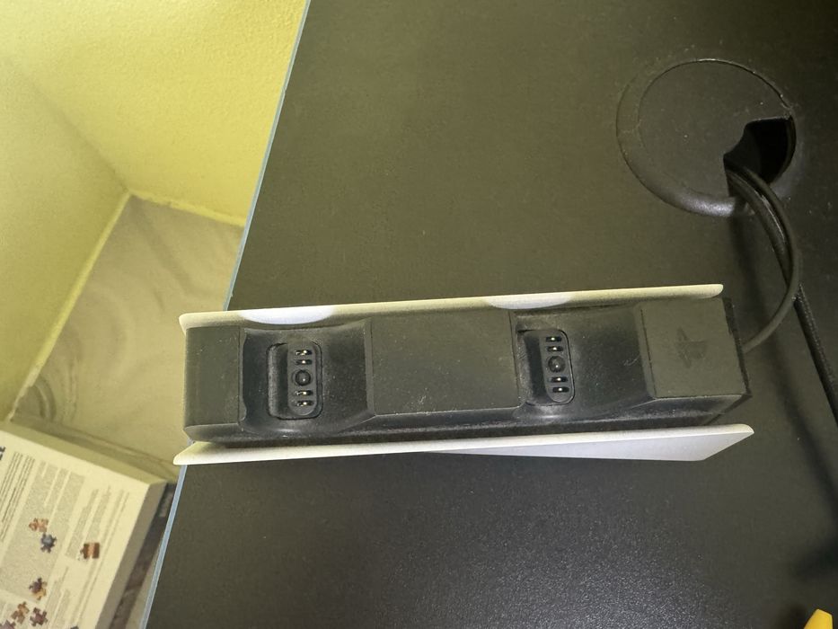 Зарядка на геймпад пс5