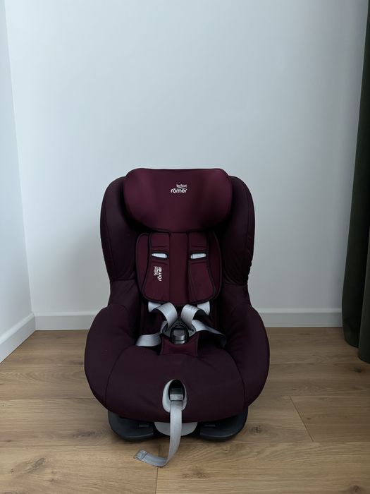 Дитяче автокрісло Britax Romer King II Burgundy Red