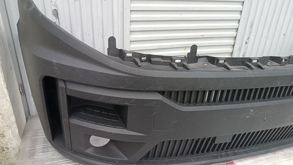 Vendo parachoque de frente Renault master ano 2024