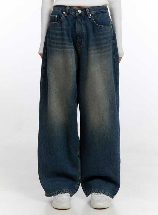 Джинси беггі Bershka Denim