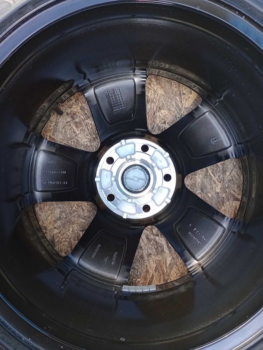 Koła R17 OPEL ASTRA L 225/45 94V MICHELIN PRIMACY4 ROK 25 5x108 ET44 NOWE