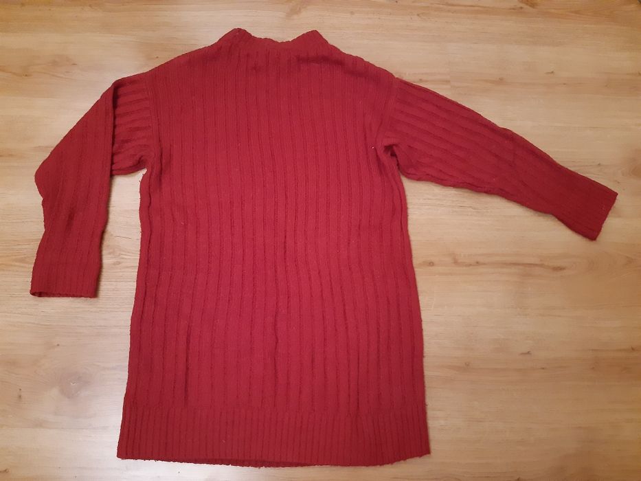Sweter czerwony C&A długi Roz S