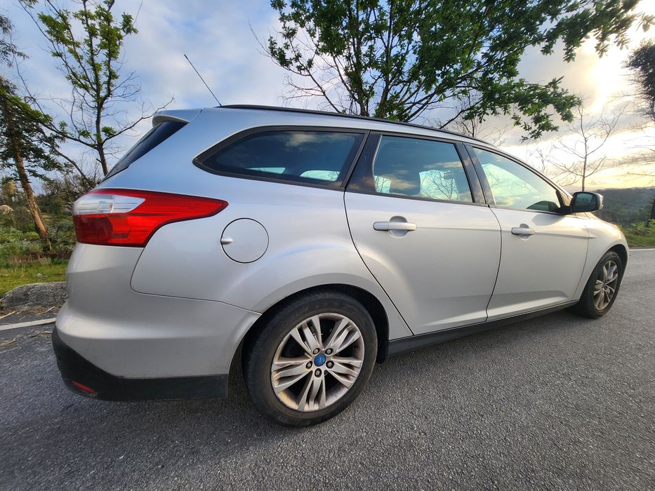 Carrinha Ford Focus 1.6D