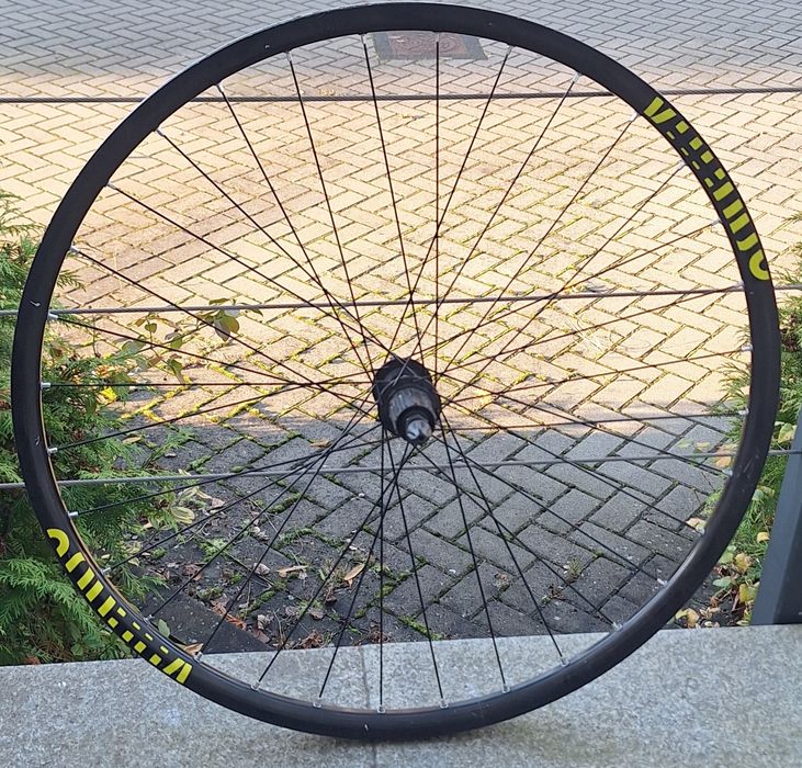 Koło tylne / tył / Shimano Deore / 29" / 700c / CENTERLOCK