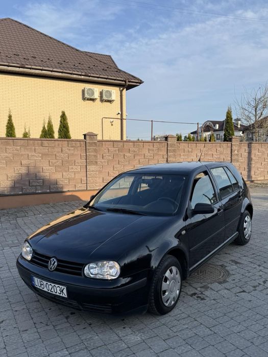 Продам фольцваген гольф 1,4 бенз