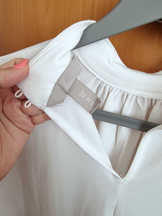 Blusa branca H&M, tamanho XS