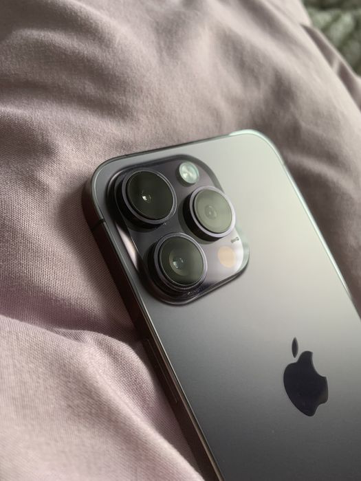 Продаю iPhone 14 Pro Max 128 гб
