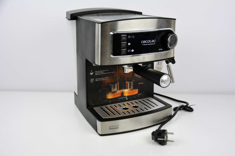 Kolbowy ekspres ciśnieniowy Cecotec Power Espresso 20 850 W srebrny