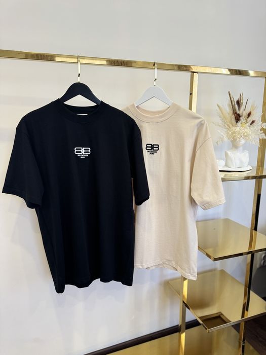 Футболка баленсівгв 1:1 balenciaga gucci miumiu chrome hearts