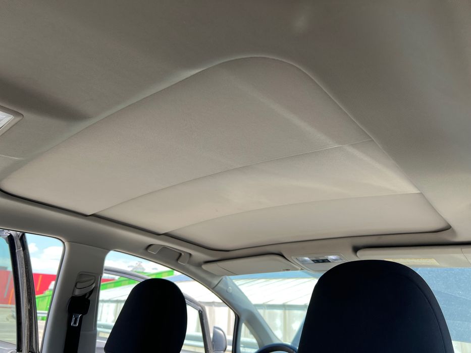 Продаж Toyota Verso 2011