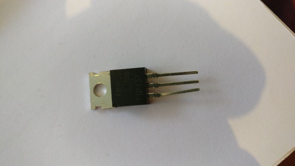 Продам микросхемы,транзисторы