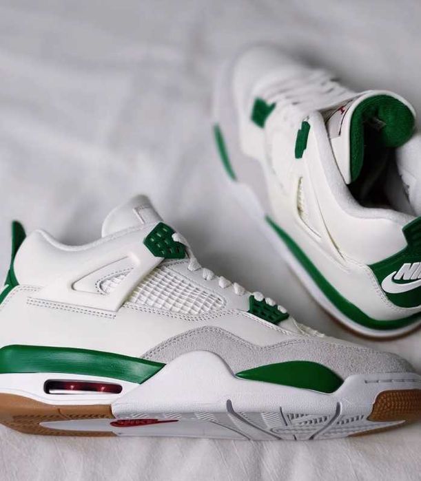 Jordan 4 Retro SB Pine Green R.37.5
