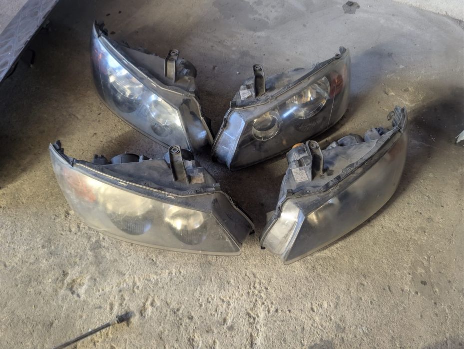 Reflektor lampa prawy lewy przód nissan almera n16