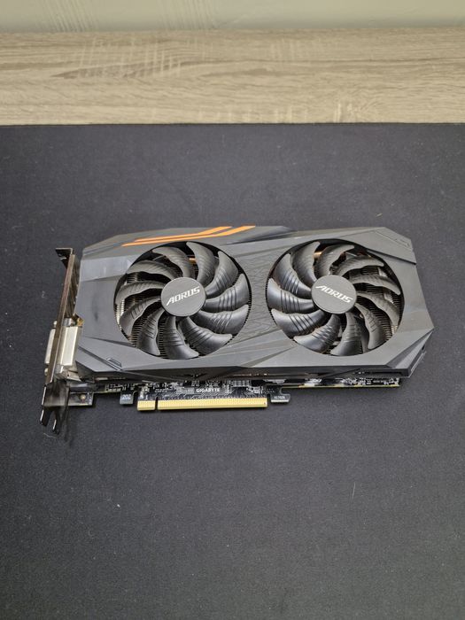 Відеокарта Gigabyte Radeon RX 580 Aorus 4GB GDDR5 256Bit