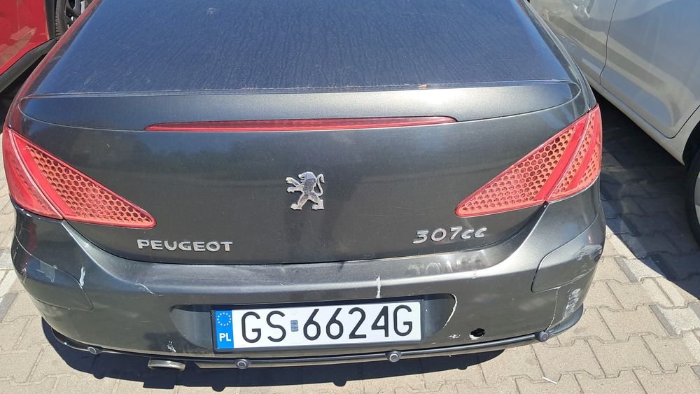 Samochód Peugeot
