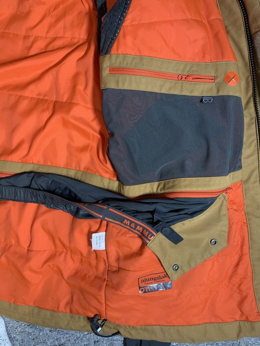 Mammut Trift Parka Men належить до зимової колекції 2014/2015 року