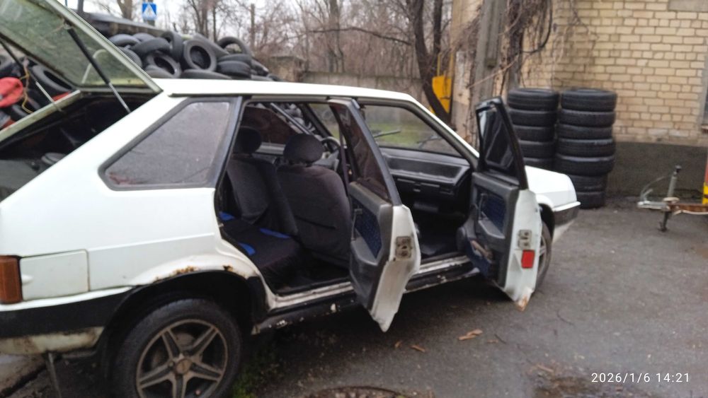 продам ваз 2109.