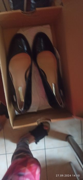 Gratis jedna para 41 Buty rozm 41 nowe