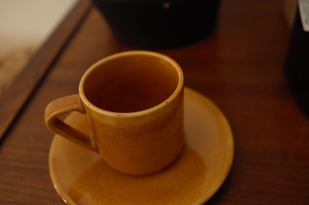 Chávenas e pires de café vintage (vários modelos) desde...