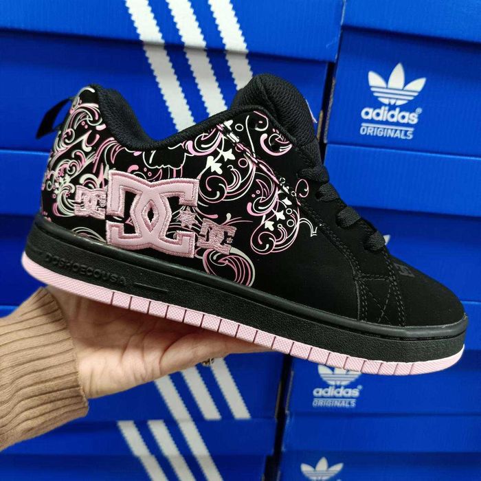 Жіночі кросівки DC Court Graffik "Black Pink Sabbath" Розміри 36-41