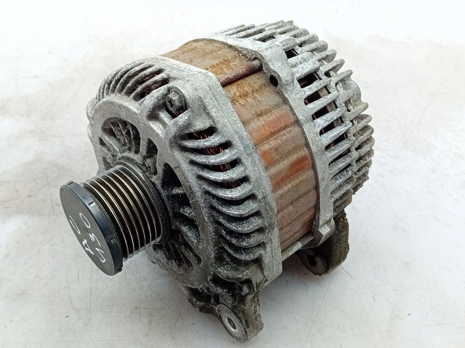 Alternador RENAULT Latitude (L70_)