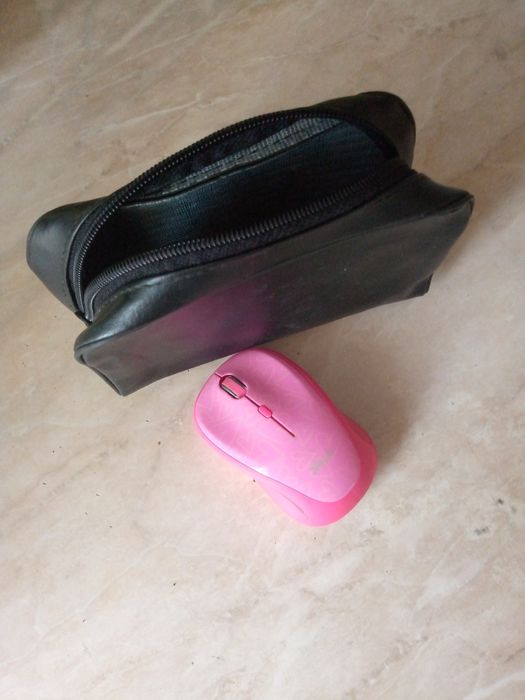 беспроводную мышку