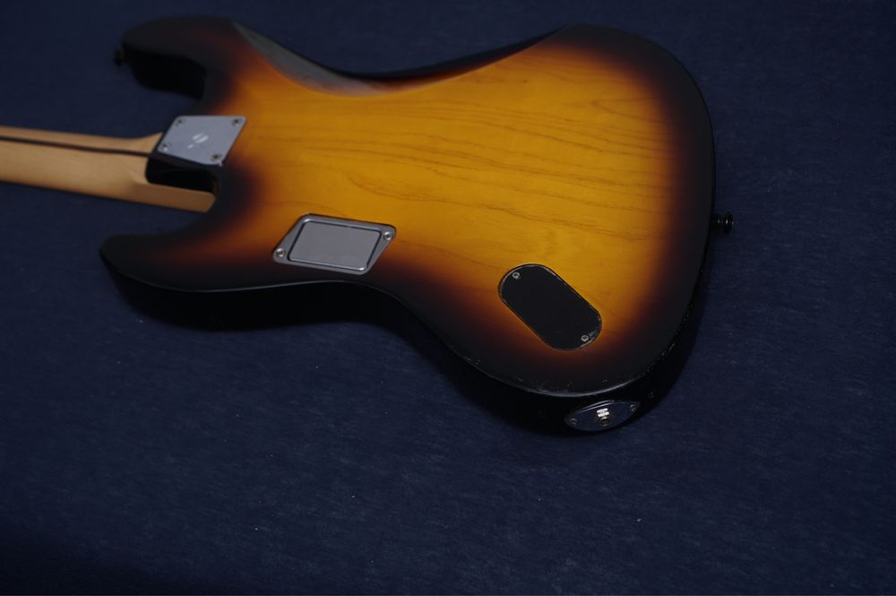Edwards bas E-JB-130PF gitara basowa japonska