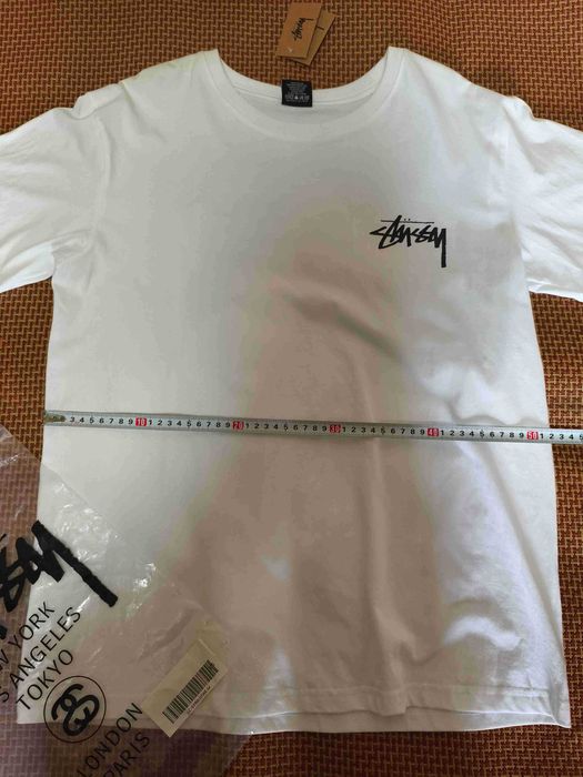 Stussy，Męska biała koszulka z nadrukiem letnim, rozmiar M