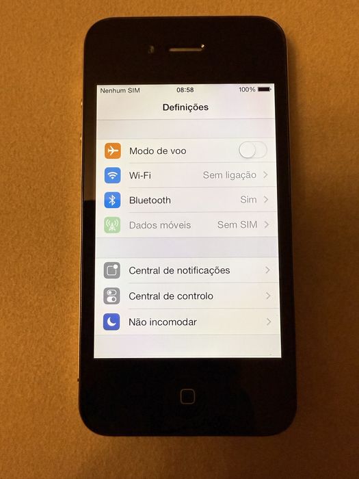 iPhone 4 - 8 GB Preto