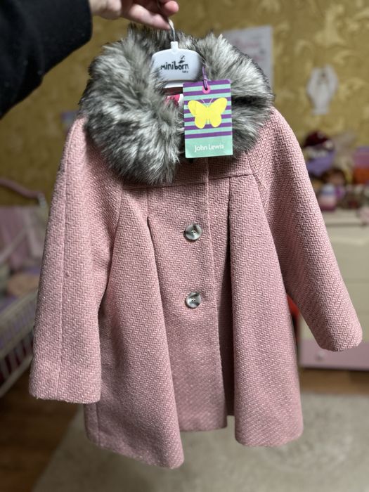 Пальто для дівчинки Нове 3 роки