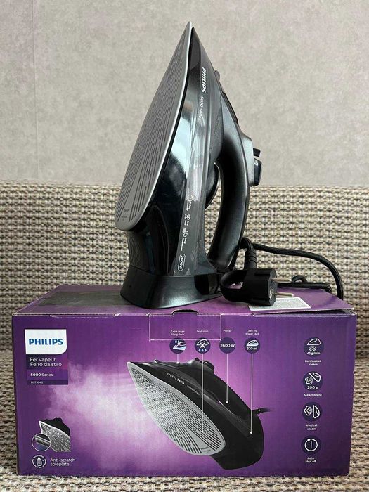 Праска Philips DST5040/80 НОВА!!!